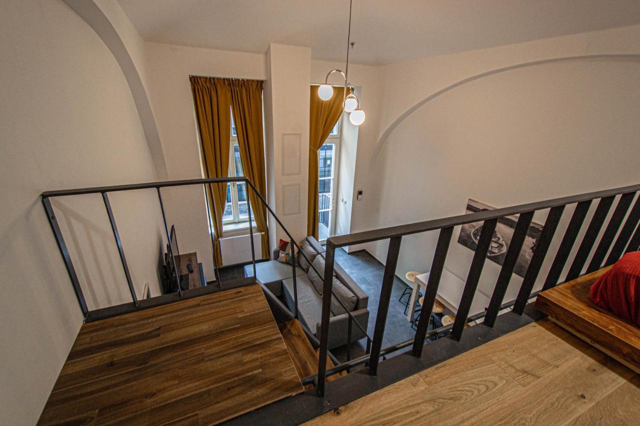 Main Train Station Apartment Close To The The Main Square! Prag Eksteriør billede